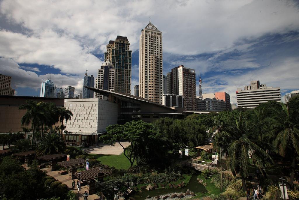 Bsa Tower Serviced Residences Makati City Exterior foto